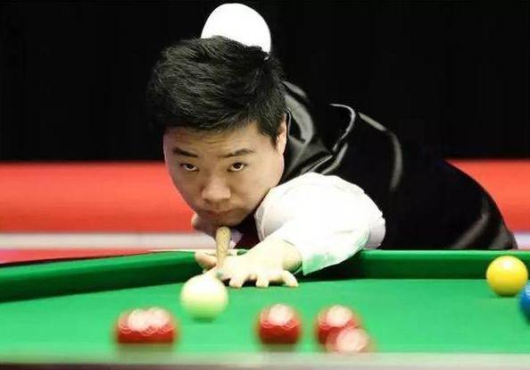 纵观众多顶 纵观众多顶