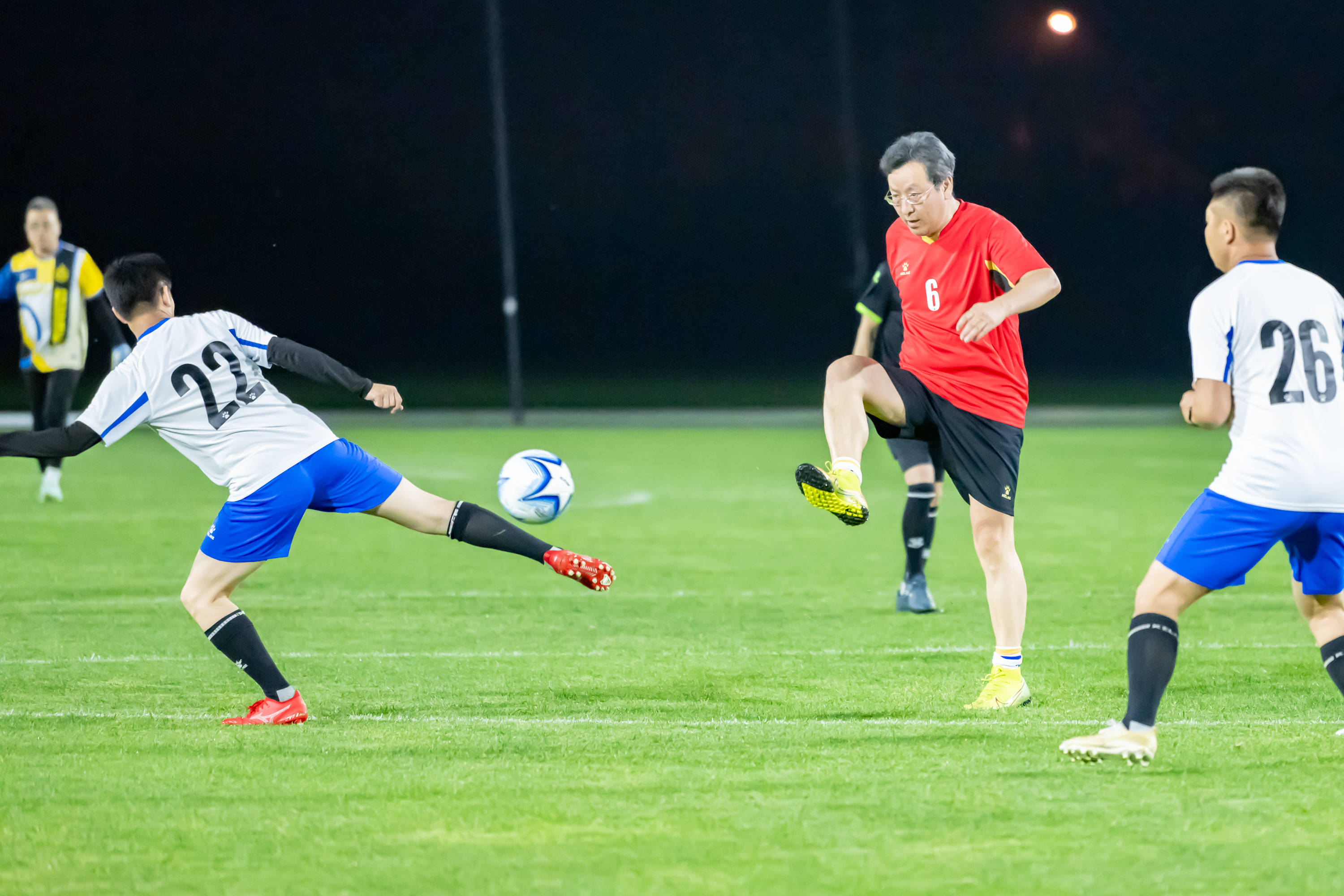 生长高峰 生长高峰