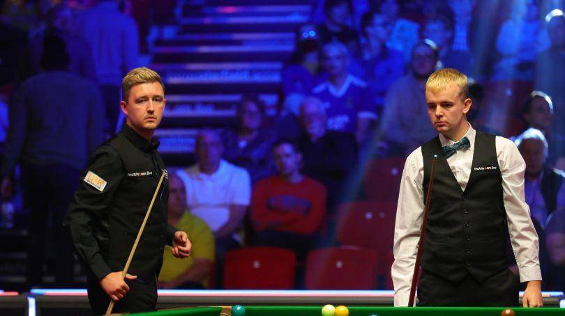 继续扩展服 继续扩展服